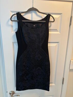 Elie Tahari Black Structured Pencil Dress